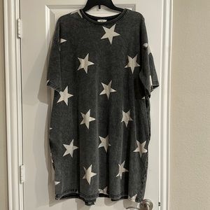 Boutique Stars T-Shirt Dress